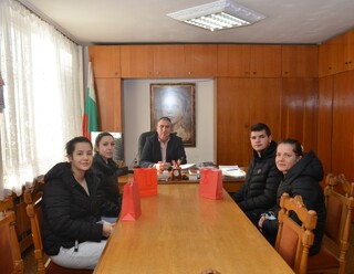 ОДМВР Монтана проведе 17-та си Коледна благотворителна кампания в помощ на децата на починали служители