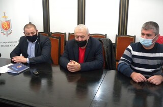 Модерна наркооранжерия в монтанското село Говежда разкриха криминалисти на ОДМВР-Монтана