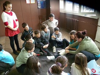  Продължават уроците по първа помощ за доброволците от Детските полицейски управления 