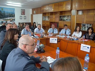 В Берковица се срещнаха българските и полските партньори по двегодишен европейски проект „Превенция и образование – сътрудничество между местните власти и полицията, насочено към училищата и образователните институции” 