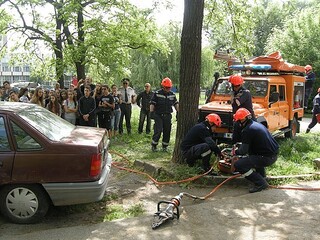 Над 100 ученици, множество граждани и гости присъстваха на атрактивни демонстрации в гр. Монтана по повод Третата глобална седмица на ООН за пътна безопасност