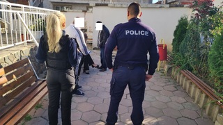 Служители на ОДМВР-Пазарджик задържаха местен жител