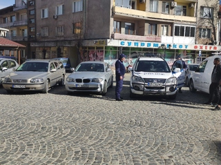 Специализирана полицейска операция на теиторията на областта